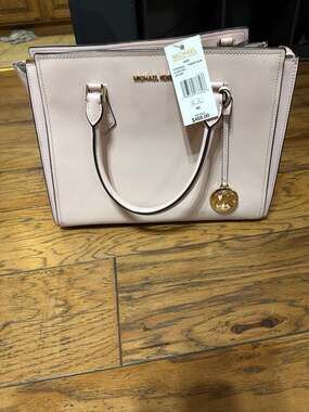 Michael Kors Hope Large Satchel Leather in Powder Blush
